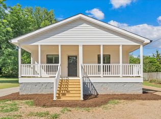 20 Spring St, Rocky Mount, VA 24151
