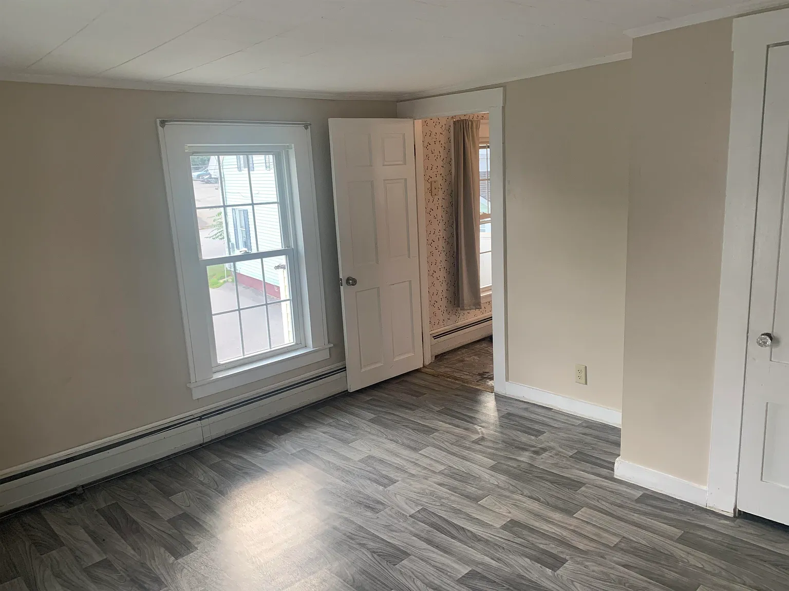 2 bed, 1.0 bath, 800 sqft, $1,995 — Photo 4
