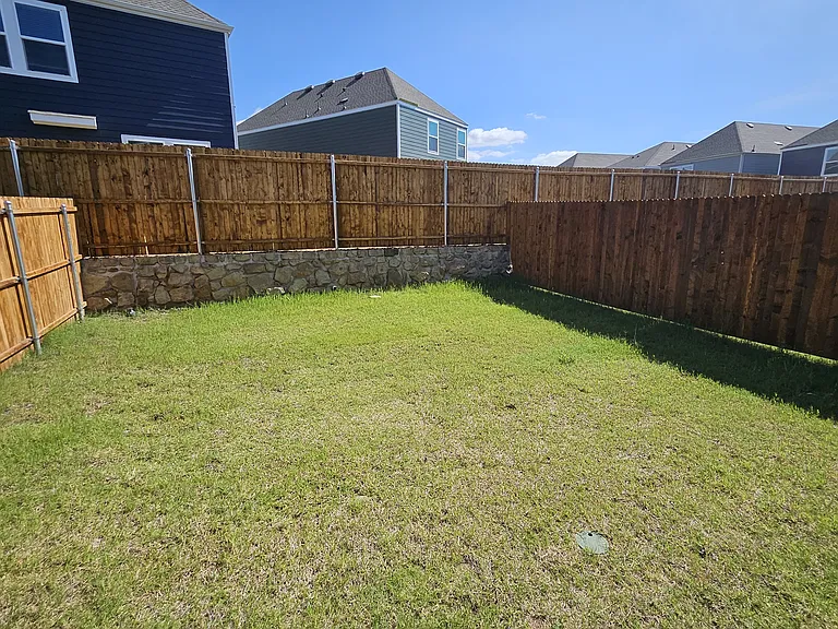 213 Arbor Dr — Photo 33