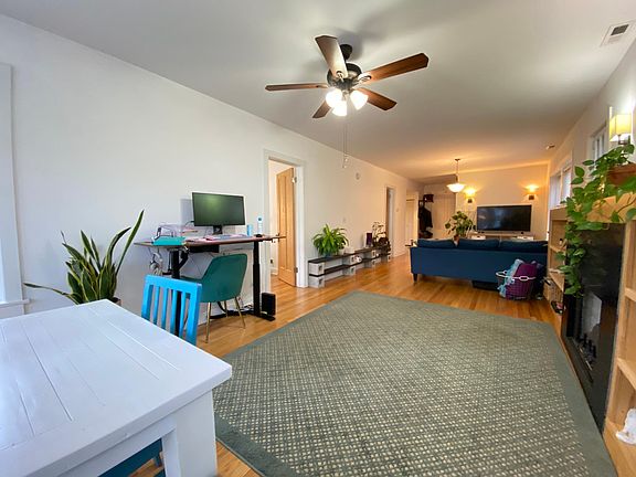 4th image of 4335 W Gunnison St #1E
