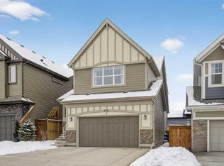 218 E Riviera Vw, Cochrane, AB T4C 0Z2