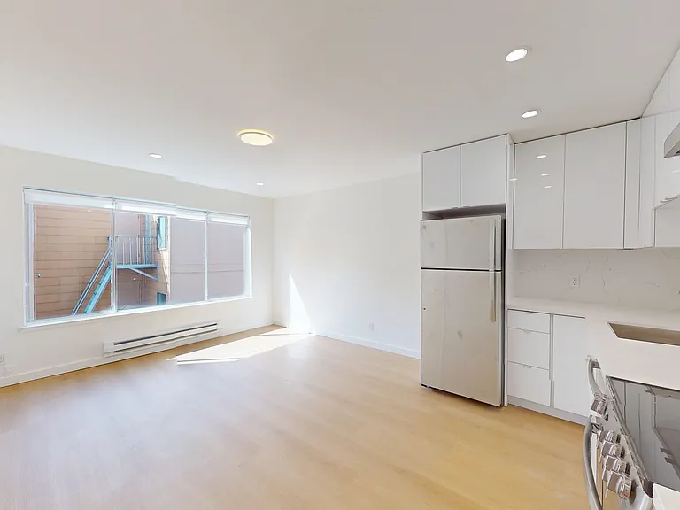 1 Cabrillo St #205 — Photo 4