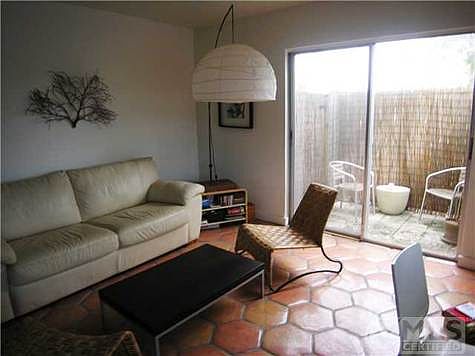 3rd image of 414 Seasage Dr #70
