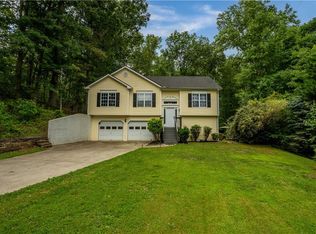 115 Donna Dr, Dawsonville, GA 30534