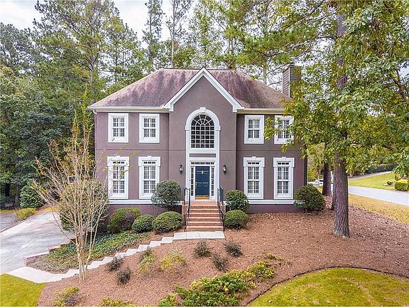 2nd image of 3290 Timber Moon Ct