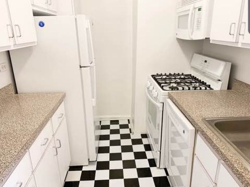 1st image of 13520 82nd Ave APT 2B