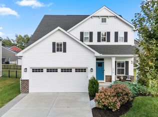 3876 Rosewood Dr, Amelia, OH 45102