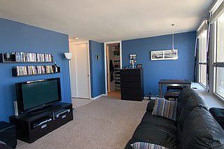 4th image of 2626 N Lakeview Ave APT 2606