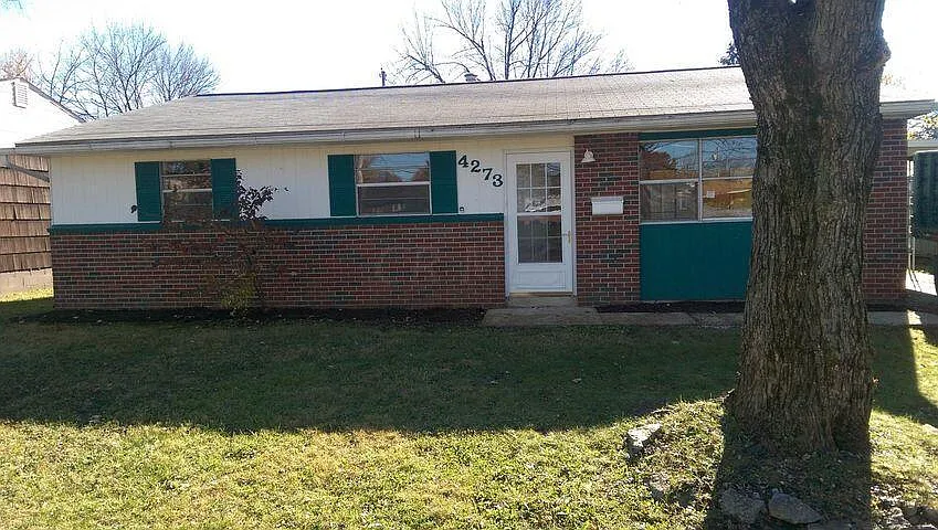 4273 E Livingston Ave photo 1