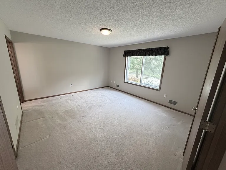 10843 Lexington Dr — Photo 7