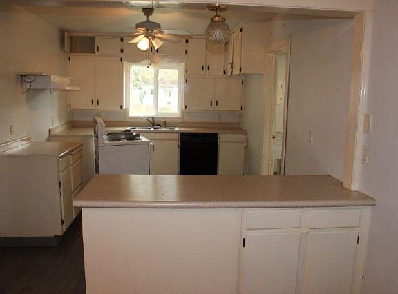 4th image of 1503 E Loma Vista Ave