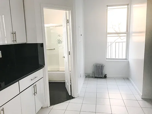 Rented by Nest Seekers International | media 11