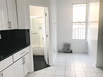 Rented by Nest Seekers International