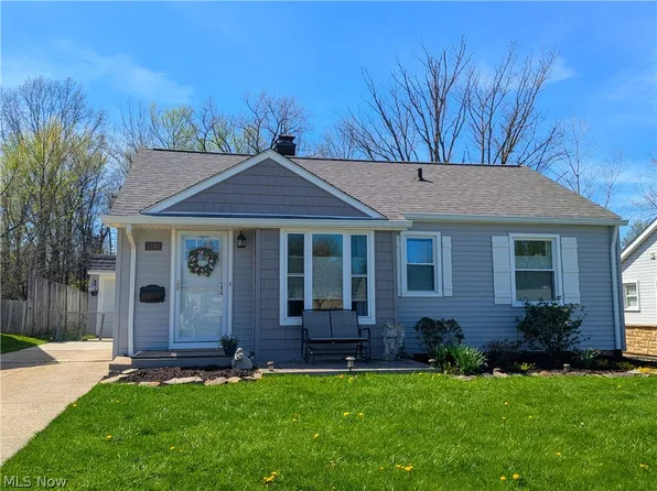 1140 Iroquois Ave, Mayfield Heights, OH 44124