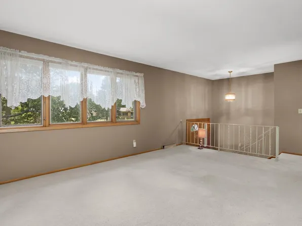 8033 Douglas Dr N, Brooklyn Park, MN 55443