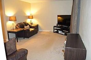 4th image of 12400 Herold Dr