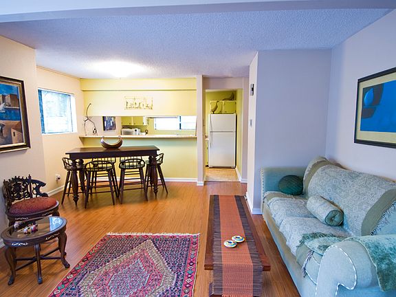 5th image of 3015 127th Pl SE APT N22