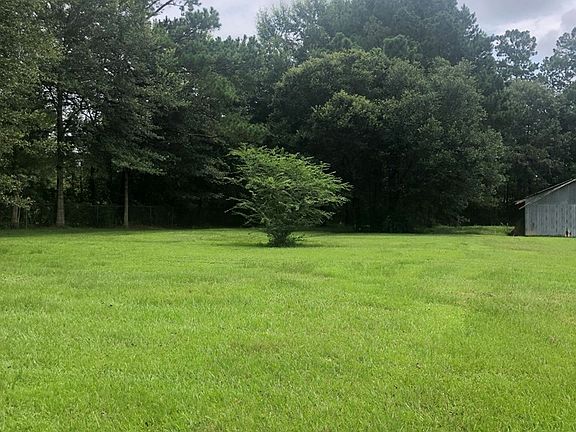 4th image of 207 Northwood Dr