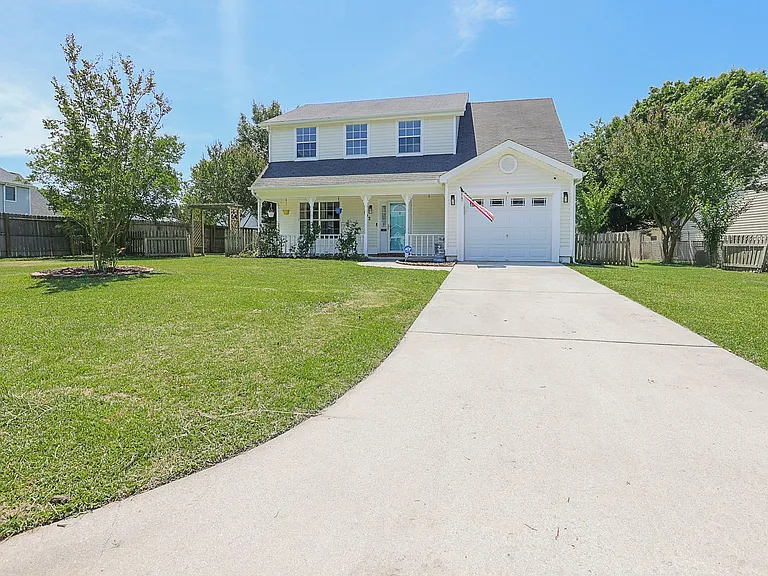 103 Ponderosa Dr — Photo 1