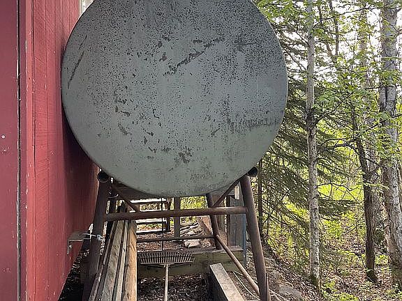 4th image of 3647 Main St
