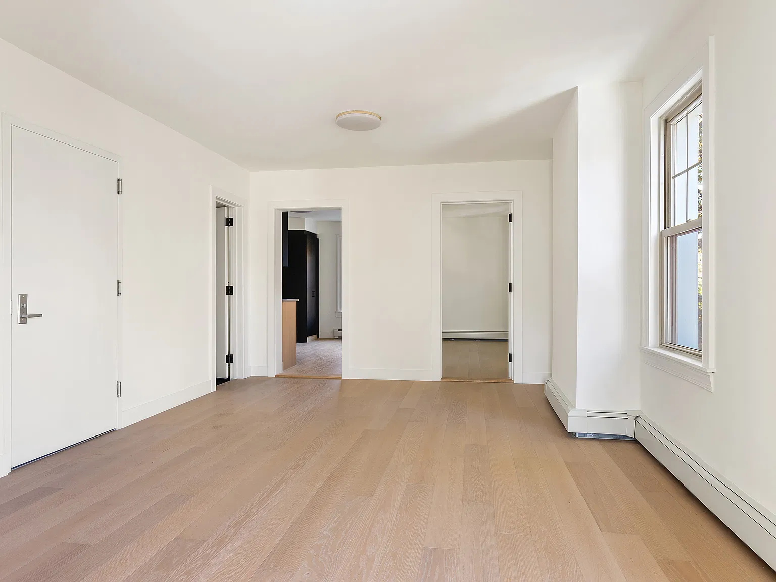 274 3rd Avenue — Photo 3