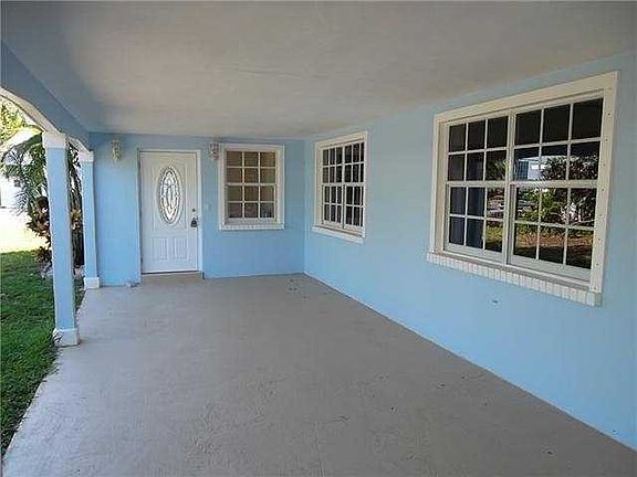 3rd image of 258 Neptune Ave #1