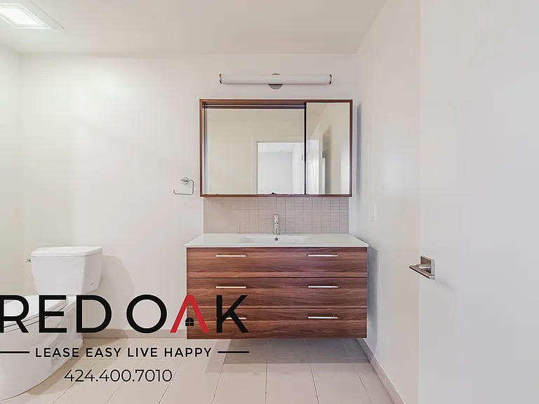 5727 La Mirada Ave #309 — Photo 18