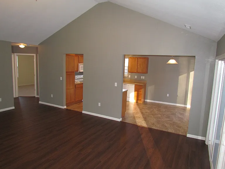 15908 Tracker Ln — Photo 6