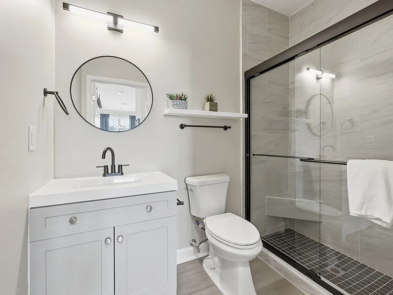 Fresh and relaxing bathroom to start and end your day.