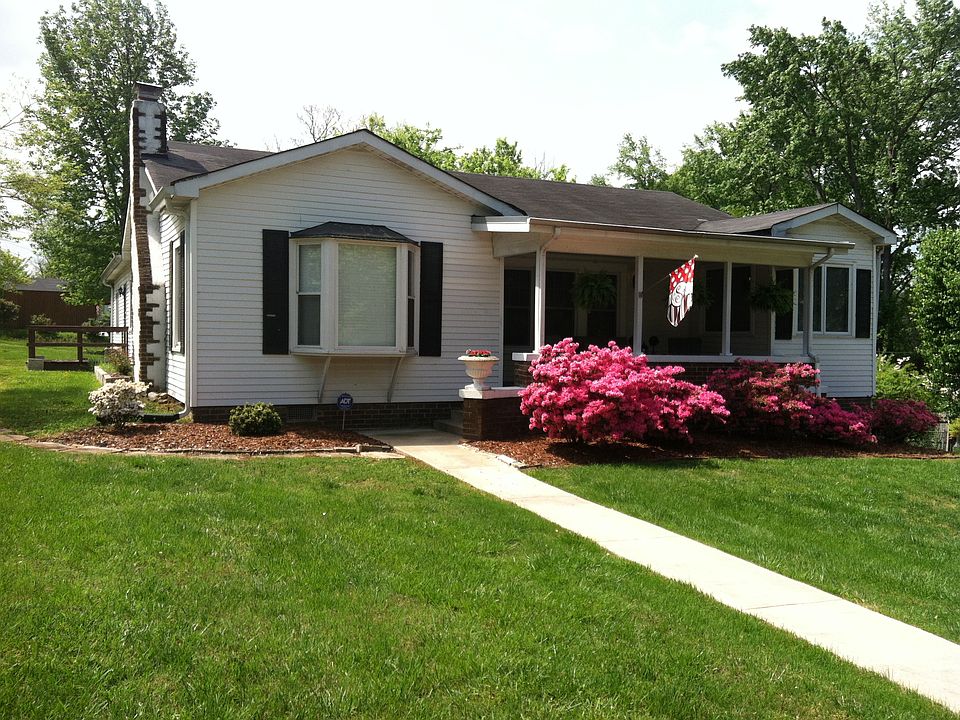 1st image of 315 Amhurst Ave