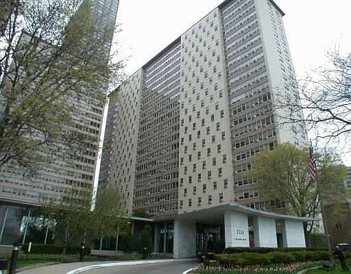 1st image of 3950 N Lake Shore Dr APT 1023