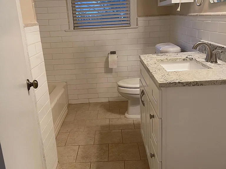 6101 Lansing Dr — Photo 8