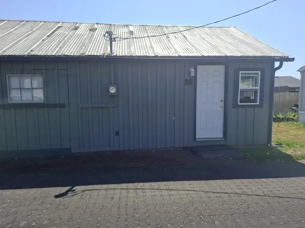 131 SE Regatta Dr Unit M, Oak Harbor, WA 98277