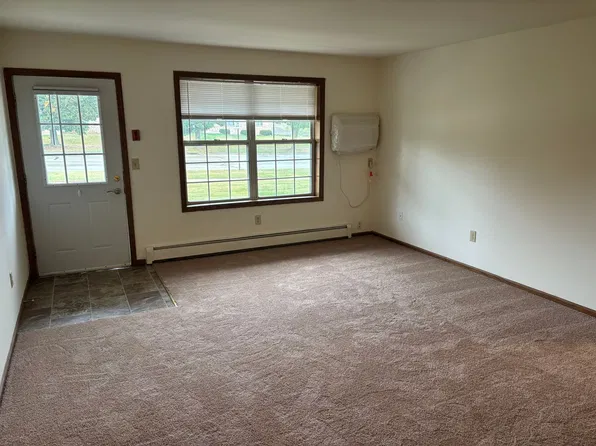 410 S River Rd #20-40-60, West Bend, WI 53095