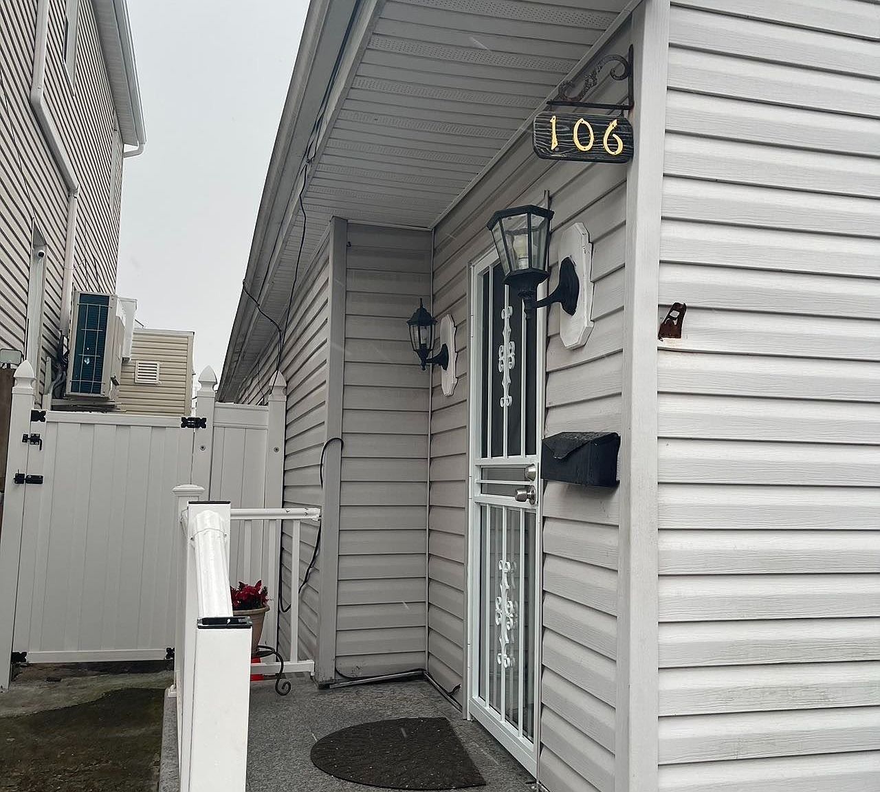 106 E 6th Road, Broad Channel, NY 11693 Zillow