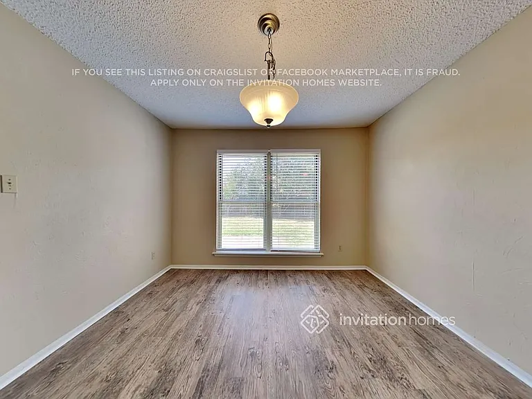 2614 Remmington Dr — Photo 10