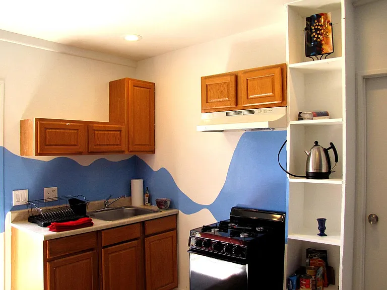 Sycamore Dr — Photo 13