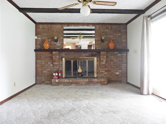 2nd image of 680 Squirrel Hill Dr