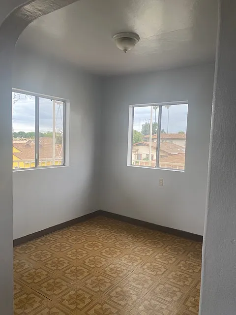 1 bed, 650 sqft, $2,000 — Photo 2