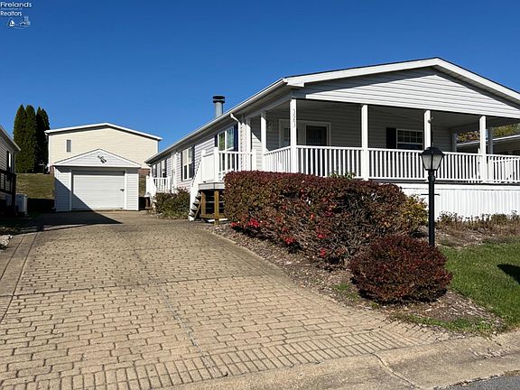 3rd image of 5683 E Constitution Blvd
