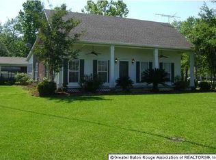 402 Bayou Dr, Pierre Part, LA 70339