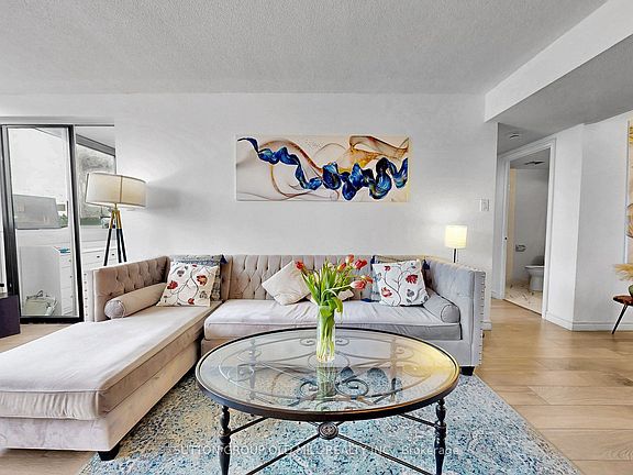 5th image of 1360 Rathburn Rd E #206