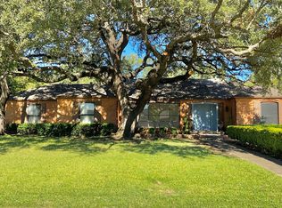 5807 Burgundy Rd, Dallas, TX 75230