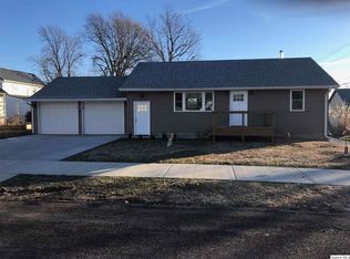 515 S 17th St, Quincy, IL 62301