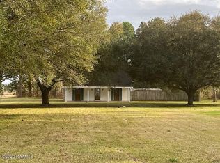 1176 Cormier Rd, Breaux Bridge, LA 70517