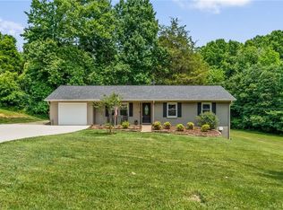 4879 Colonial Cir, Trinity, NC 27370