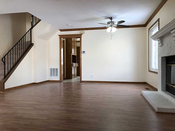 2nd image of 2832 Dorothy Dr