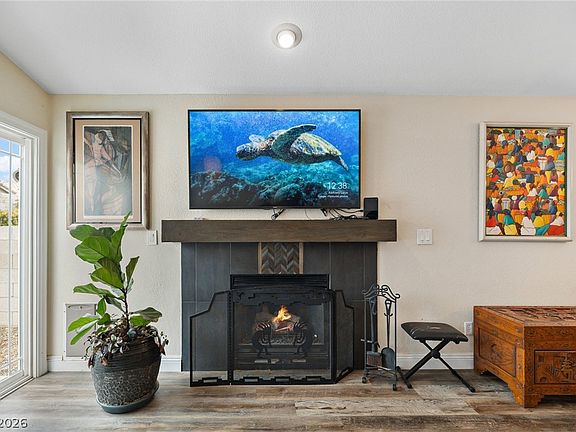 3rd image of 209 Sandpiper Village Way