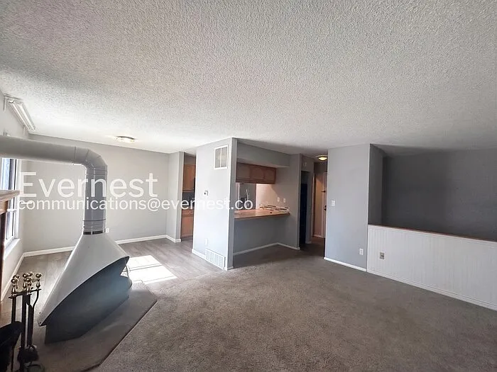 935 Saturn Dr #106 — Photo 2