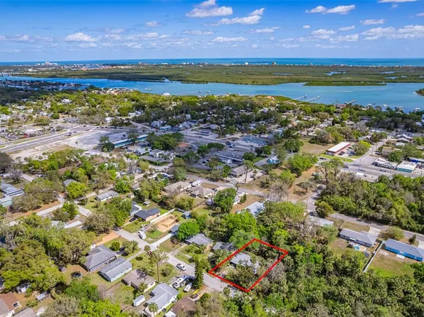 431 Palmetto St, Edgewater, FL 32132